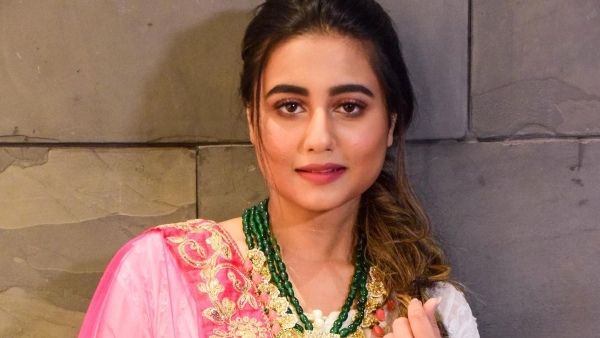কড়া ডায়েট আর শরীর চর্চা এভাবেই নিজেকে ফিট রাখেন এই জনপ্রিয় টেলি অভিনেত্রী