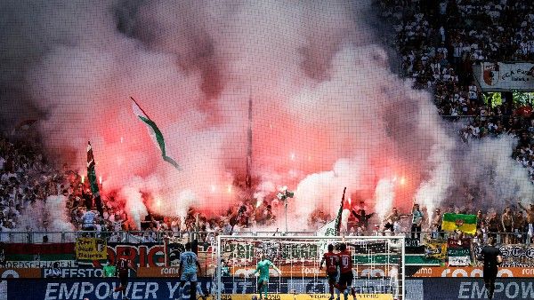 পচা শামুকে পা কাটল বায়ার্ন মিউনিখের, লা লিগায় সহজ জয় বার্সার