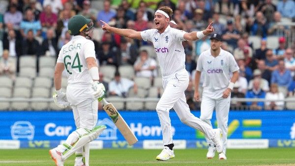 গ্লেন ম্যাকগ্রার রেকর্ড ভেঙে দিলেন স্টুয়ার্ট ব্রড, মুরলীধরন-ওয়ার্ন-কুম্বলের পাশে করে নিলেন জায়গা