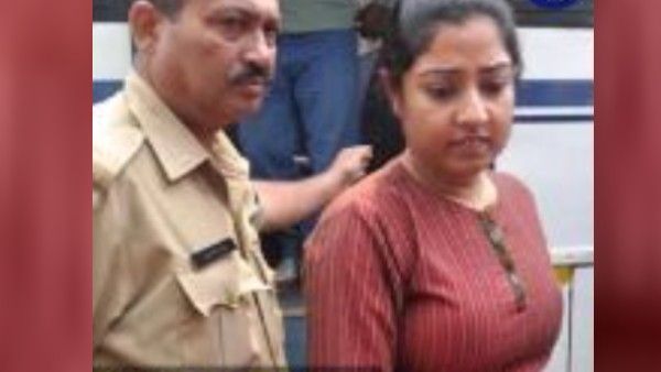 শুভেন্দুর নাম করতে চাপ দিয়েছিল CID, সারদাকণ্ডে সিবিআইকে বিস্ফোরক চিঠি দেবযানীর মায়ের