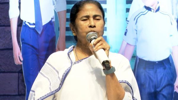 ৮৯ হাজার শিক্ষক নিয়োগ হবে, শিক্ষক দিবসে ‘ভুল’ শুধরাতে বড় ঘোষণা মমতার