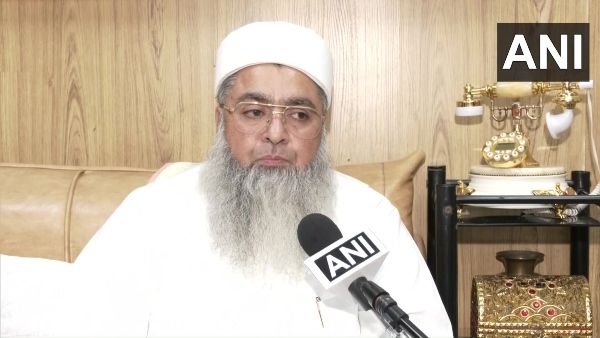 ভাগবতকে 'রাষ্ট্রপিতা' সম্বোধন ইমাম প্রধানের! বললেন, 'আমাদের ডিএনএ এক'