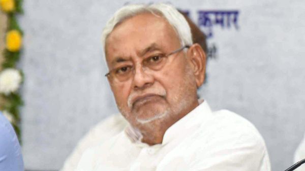 গ্রামের প্রধান হওয়ার নির্বাচনেও জিততে পারবেন না নীতীশ, কটাক্ষ বিজেপির