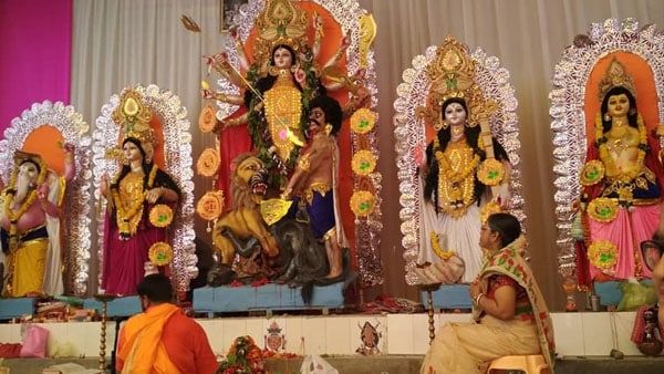 হায়দরাবাদের দুর্গা প্রতিমা ভাঙচুরের ঘটনা, দুই মহিলাকে গ্রেফতার করল পুলিশ