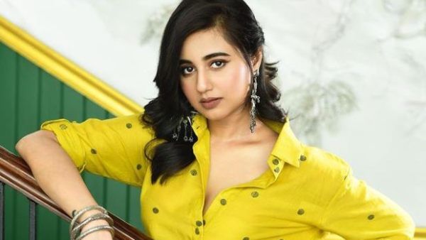 ফের ওয়েব সিরিজে দেখা মিলবে স্বস্তিকার, কবে মুক্তি পাবে ‘আনন্দ আশ্রম’