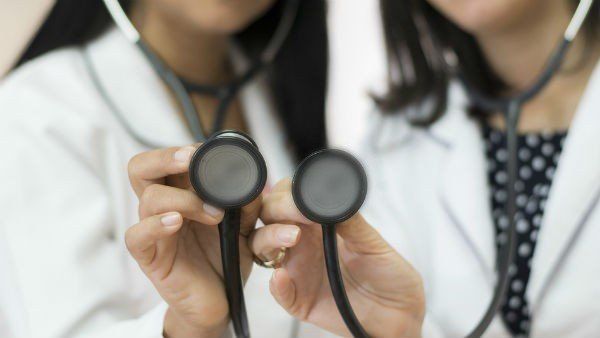 নিয়ম শিথিল! ইউক্রেন থেকে ফেরা মেডিক্যাল ছাত্রদের জন্য বড় ঘোষণা NMC-র