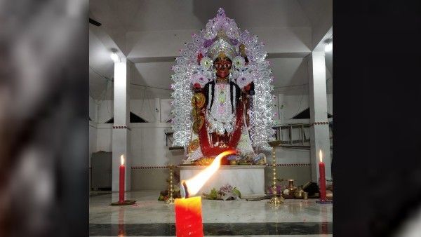 সিতরাংয়ের দাপটে ভাঙল সাত লাখি প্যান্ডেল, গুঁড়িয়ে গেল বুর্জ খলিফা