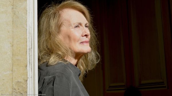 শিকড়ের টান থেকে বিচ্ছেদের যন্ত্রনা, সাহিত্যে নোবেল পাচ্ছেন ফরাসি লেখিকা