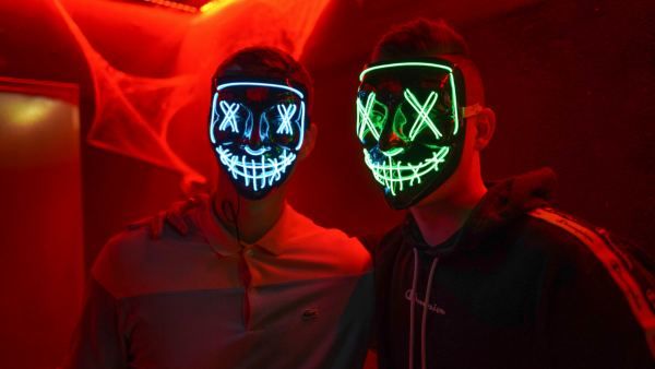 বাঙালির ভূত চতুর্দশী, বিদেশের হ্যালোইন , জেনে নিন এই বিশেষ উৎসব সম্বন্ধে