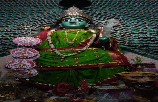 হাওড়া থেকে দক্ষিণ ভারত, হাজার হাতের কালী খুশি হন ধোসা, ইডলি , সম্বরে