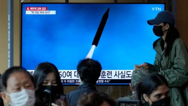 উৎক্ষেপণ করা ক্ষেপণাস্ত্রগুলো পরমাণু অস্ত্র বহনে সক্ষম, হুমকি উত্তর কোরিয়ায়