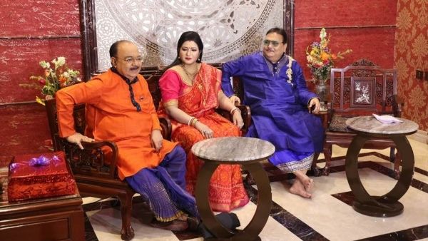 শোভন-বৈশাখীর ফ্ল্যাটে হঠাৎ আবির্ভাব তৃণমূল বিধায়ক মদন মিত্রের, কোন সমীকরণ নেপথ্যে