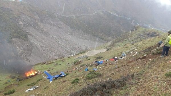 উত্তরাখণ্ডে হেলিকপ্টার দুর্ঘটনা, পাঁচ পুণ্যার্থী সহ মৃত ৬