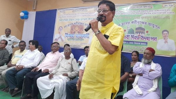 ফের তৃণমূল কংগ্রেসের বিজয়া সম্মিলনী, গোষ্ঠীদ্বন্দ্বের অভিযোগ বিরোধীদের