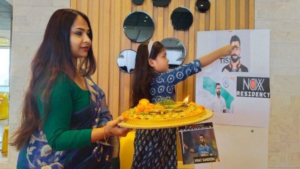 বিরাট সন্দেশ ভাইফোঁটা, আশীর্বাদের জোরে ফের রানের ফুলকি ভিকে'র ব্যাটে