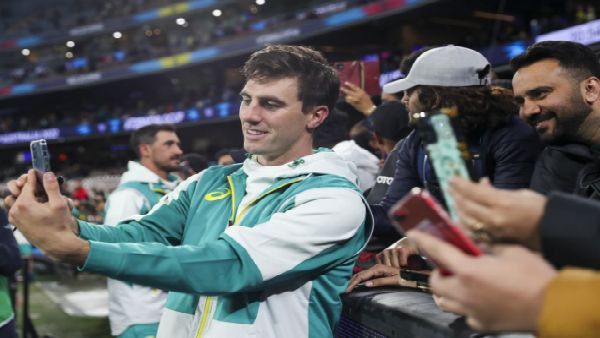 মেলবোর্ন ক্রিকেট গ্রাউন্ডের পরিবর্তে কেন ম্যাচ নয় ছাদওয়ালা ডকল্যান্ডসে? আইসিসির ভূমিকা প্রশ্নের মুখে