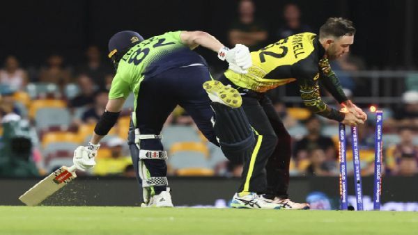 টি ২০ বিশ্বকাপ থেকে আয়ারল্যান্ডের বিদায়, জয় ছিনিয়ে সেমিফাইনালের দৌড়ে রইল অস্ট্রেলিয়া