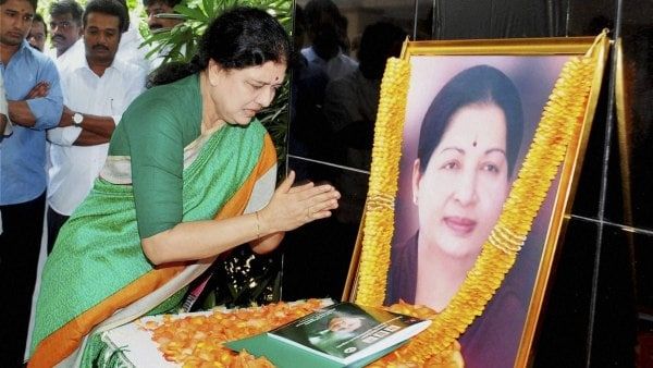 জয়ললিতার মৃত্যুর জন্য দায়ী শশীকলাই, চাঞ্চল্যকর রিপোর্ট কমিশনের