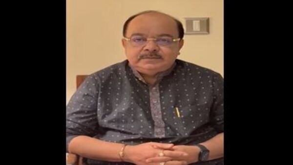 শোভন চট্টোপাধ্যায় কোন দিকে? নীরবতা ভেঙে নন্দীগ্রাম নিয়ে শুভেন্দুকে দেওয়া জবাবে মিলল ইঙ্গিত