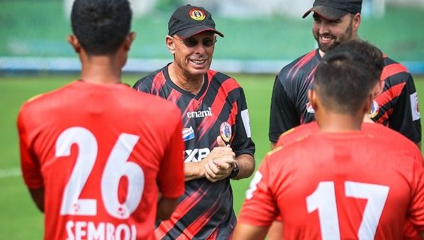 কেরালা ব্লাস্টার্সের বিরুদ্ধে জয়ের বিষয়ে আত্মবিশ্বাসী ইস্টবেঙ্গল কোচ, প্রতিপক্ষকে সমীহ করেও হুঙ্কার স্টিফেনের