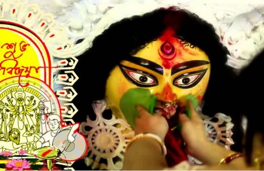 মায়ের কৈলাসে ফিরে যাওয়ার পালা শুরু, খবর দিতে প্রস্তুত নীলকণ্ঠ পাখি