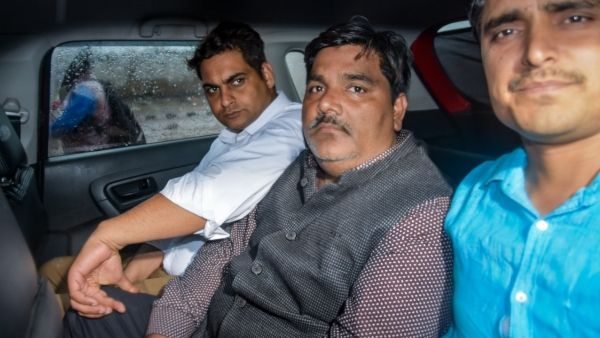 হিন্দুদের ক্ষতি করতে ষড়যন্ত্র করা হয়েছিল, দিল্লির দাঙ্গায় প্রাক্তন আপ বিধায়কের বিরুদ্ধে চার্জ গঠন