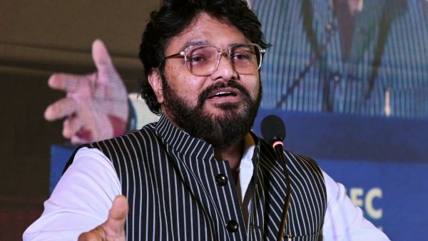 নিজেকেই ‘কোর্ট’ ভাবছেন শুভেন্দু অধিকারী! ‘মিম মেটেরিয়াল’ বলে কটাক্ষ বাবুলের