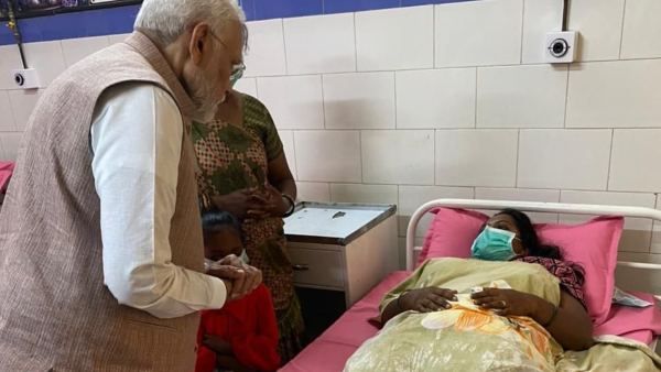 প্রধানমন্ত্রী মোদী আসছেন! মোরবি ব্রিজ ট্র্যাজেডিতেও সেজে উঠল হাসপাতাল, নিন্দা বিরোধীদের