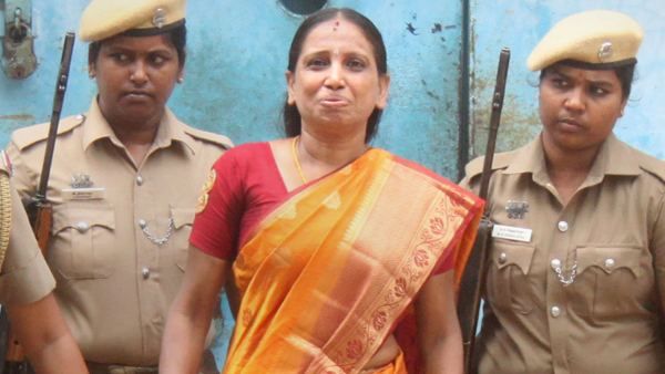 ক্ষমা করে দিয়েছেন সোনিয়া গান্ধী, জেল থেকে বেরিয়ে গান্ধী পরিবারকে নিয়ে কী বললেন নলিনী শ্রীহরণ