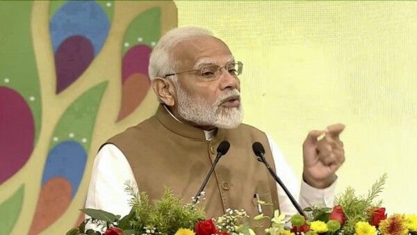 সন্ত্রাসে অর্থ নয়! সব সন্ত্রাসবাদী হামলায় সমান পদক্ষেপ, সন্ত্রাস বিরোধী সম্মেলনে আহ্বান প্রধানমন্ত্রী মোদীর