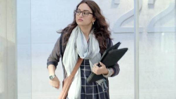 সাংবাদিকের ভূমিকায় অভিনয় করে খবরের শিরোনামে পৌঁছেছিলেন এই বলি তারকারা