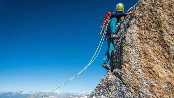 কঠিন পর্বত, 'মৃত্যু'কে হারিয়ে মাউন্ট আলি রত্নি টিব্বা জয় চার বাঙালির