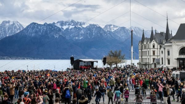 ৮০০ কোটিতে পা বিশ্বের জনসংখ্যার, জেনে নিন কারা ছিলেন ৫০০, ৬০০, ৭০০ কোটিতম শিশু