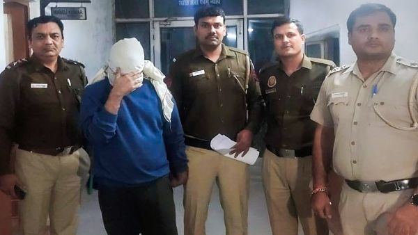 কেন শ্রদ্ধাকে খুন করল আফতাব?‌ পূর্ব পরিকল্পনা নাকি অন্য কিছু?‌ একের পর এক জট খুলছে পুলিশ