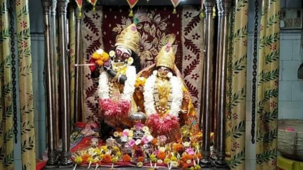 রাধাকৃষ্ণের প্রেমের লীলায় এখনও মাতে হাওড়া জেলার বালির দাঁ পরিবার