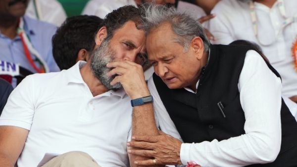 রাহুলের অ্যাসেট-মন্তব্যে মিললেন গেহলট ও পাইলট! রাজস্থান কংগ্রেসে হঠাৎ বসন্ত