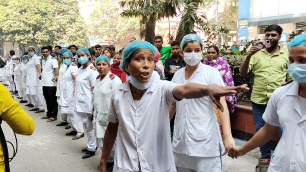 Kolkata Medical College: ছাত্র সংসদ নির্বাচন ঘিরে উত্তাল মেডিকেল কলেজ, বিক্ষোভ পাল্টা বিক্ষোভে ব্যহত পরিষেবা