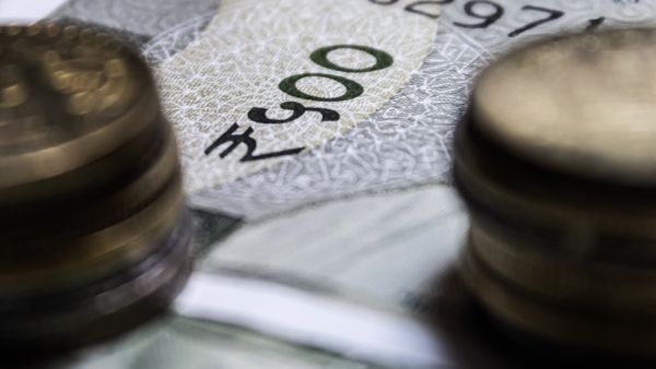 নতুন বছরে কুম্ভ রাশির ব্যক্তিদের স্বাস্থ্য থেকে আর্থিক অবস্থা কেমন যাবে, দেখুন