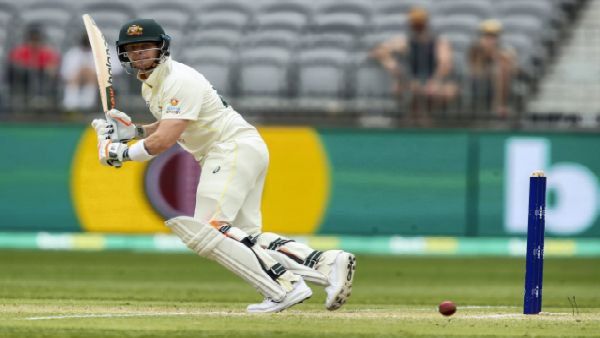 স্মিথ ছুঁলেন ব্র্যাডম্যানের কীর্তি! জোড়া দ্বিশতরানে ওয়েস্ট ইন্ডিজের উপর রানের পাহাড় অস্ট্রেলিয়ার