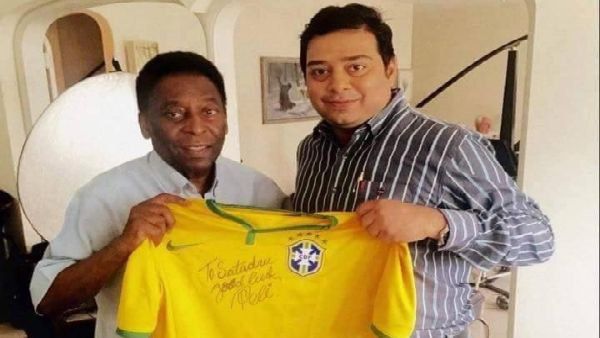 পেলের শেষ কলকাতা সফর কীভাবে সুনিশ্চিত হয়েছিল? ৩৭ বছরের বন্ধুকে হারিয়ে মুহ্যমান ফুটবল সম্রাটের ম্যানেজার