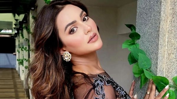 বাগদান সারলেও কেন বিয়ের পিঁড়িতে বসবেন না নুসরত ফারিয়া, তা জানালেন নিজেই  
