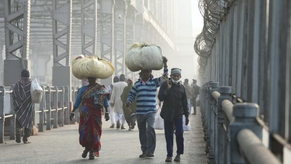 Weather News: ফের পারদ পতন! একনজরে বাংলার জেলাগুলির আবহাওয়ার পূর্বাভাস
