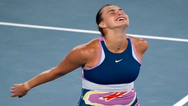 অস্ট্রেলিয়ান ওপেনে মহিলা সিঙ্গলস ফাইনালে টানটান লড়াই, প্রথম সেটে হেরেও খেতাব জয় সাবালেঙ্কার