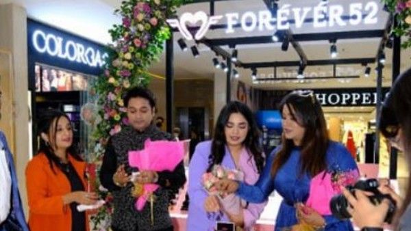 কলকাতায় নতুন বিউটি স্টেশন খুলল আন্তর্জাতিক মেকআপ ব্র্যান্ড ফরএভার ফিফটি-টু