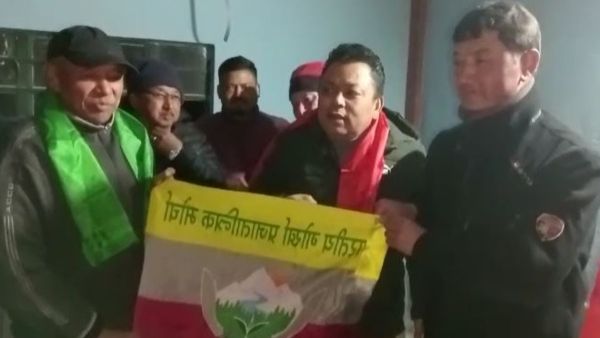 পাহাড়ে এবার সিপিএমেও ভাঙন ধরালেন অনীত, হেভিওয়েট নির্মল দেওয়ানের যোগ বিজিপিএমে