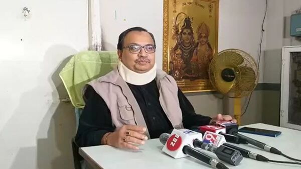 জয় শ্রীরাম স্লোগান শুনে কুণাল ঘোষ যা করলেন, এক চালে মাত বিজেপির নেতা-কর্মীরা