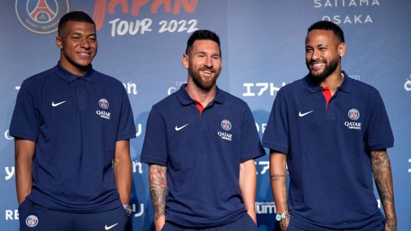 ফিফার বর্ষসেরা ফুটবলারের লড়াইয়ে মেসি-নেইমার-এমবাপে, নজিরবিহীন ভাবে তালিকায় নেই রোনাল্ডো