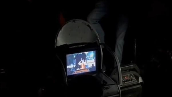 BBC-র তথ্যচিত্র প্রদর্শনের আগেই জেএনইউ-তে লোডশেডিং, অন্ধকারে পাথর ছুড়ছে কারা?