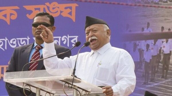 নেতাজির স্বপ্ন অসম্পূর্ণ! স্বপ্ন পূরণের লক্ষ্যে কাজ করার ডাক RSS প্রধান মোহন ভগবতের