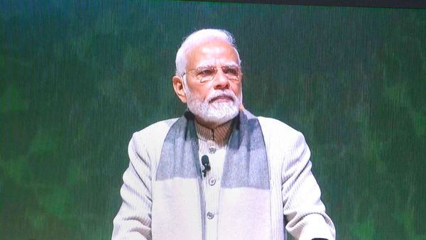 হঠাৎ বিদ্যুৎ বিভ্রাটে থমকে যায়! ফের প্রেসিডেন্সিতে দেখানো হবে 'India: The Modi Question'